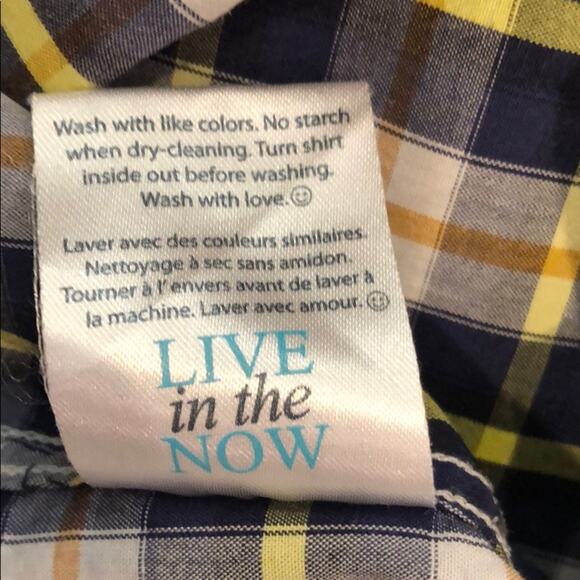 Stone Rose | Regular Fit Button up with Spread Collar - Picture 8 of 9